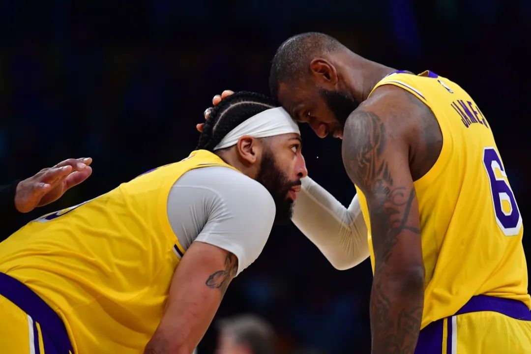 The Lakers Bow Out, But This Time It’s No Disgrace